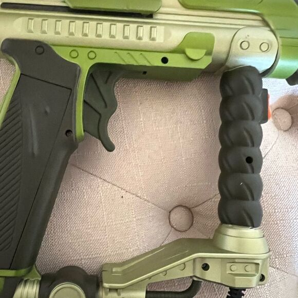 Plug and play Green and Black Paintball Game - Picture 5 of 6